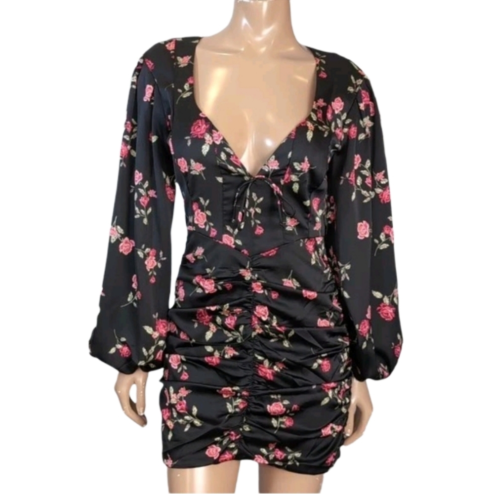 NEW For Love And Lemons Wyatt Floral Ruched Dress Womens Small Black Long Sleeve